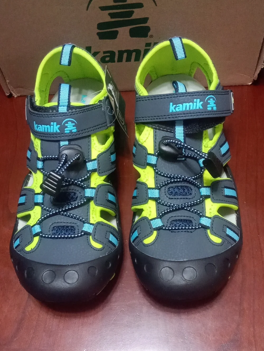Kamik Kids' Neon Lime & Gray Sandal Shoe 6 Youth NWT $55